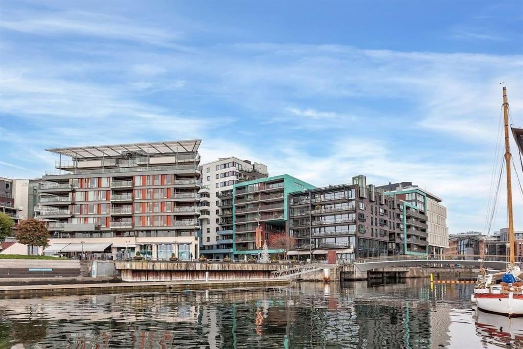 Tjuvholmen / Aker Brygge - Most Expensive Area In Oslo! Apartamento Exterior foto